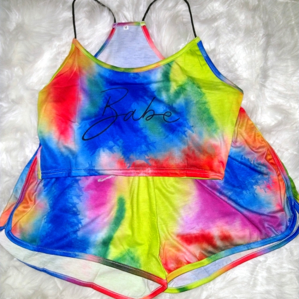 Two piece tie dye short set.